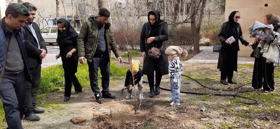شهرری | کاشت نهال به مناسبت هفته منابع طبیعی شهرری | کاشت نهال به مناسبت هفته منابع طبیعی