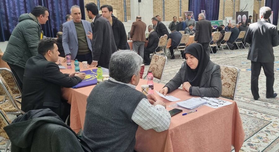 شهرری | برپایی میز خدمت به مناسبت ایام الله دهه فجر شهرری | برپایی میز خدمت به مناسبت ایام الله دهه فجر