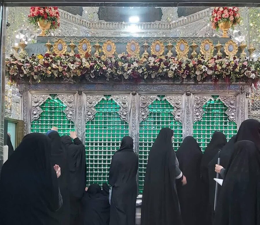 شهرری | برگزاری مراسم زیارت مادر و دختری به مناسبت دهه کرامت در حرم حضرت عبدالعظیم (ع)